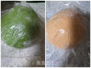 彩色水饺的做法步骤:3