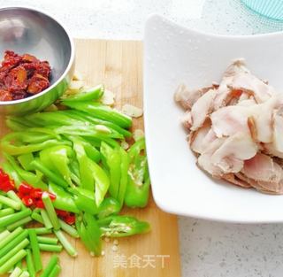 回锅肉的做法步骤:4