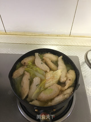 娃娃菜鱼酥鱼蛋饺汤的做法步骤：4