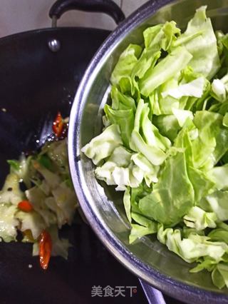 五花肉炒圆白菜的做法步骤:9