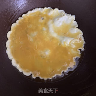 青椒炒鸡蛋火腿的做法步骤：4