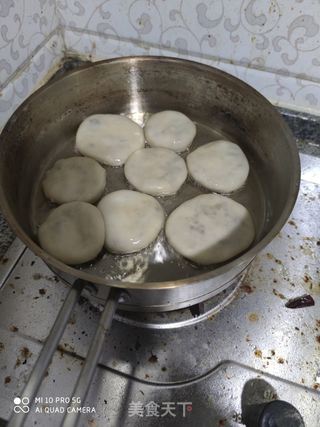 梅干菜烧肉烧饼的做法步骤:10