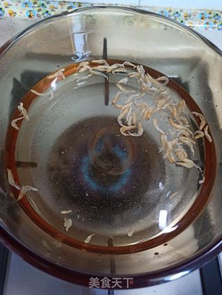 龙鱼味噌汤的做法步骤:2