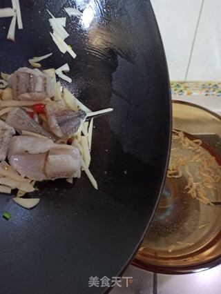 龙鱼味噌汤的做法步骤:6