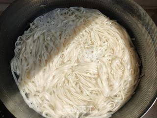 西红柿虾仁打卤面的做法步骤:18