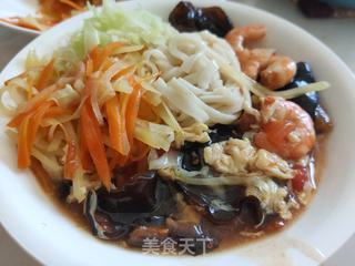 西红柿虾仁打卤面的做法步骤:20