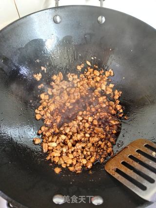 茄丁酱肉包的做法步骤:7