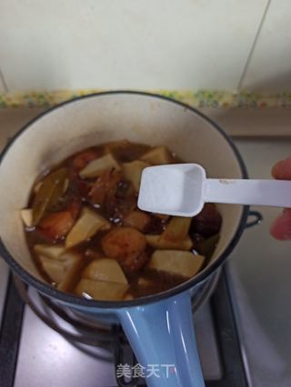 五花肉焖冬笋的做法步骤:12