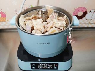 香菇鸡汤烩面的做法步骤:4