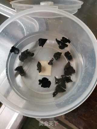 白菜粉条肉丸汤的做法步骤:3
