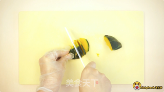 鳕鱼南瓜菜泥的做法步骤:3