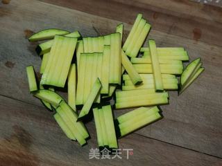 南瓜鸡蛋螺蛳粉的做法步骤：3