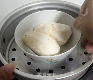 芋泥脏脏奶茶的做法步骤：1