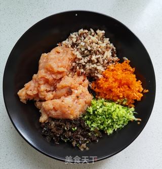 番茄鸡肉丸的做法步骤:2