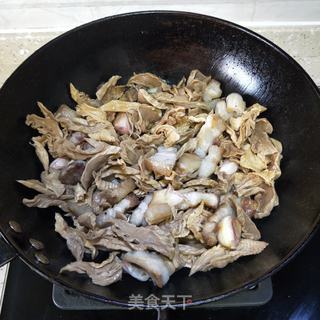 笋干烧肉的做法步骤：8