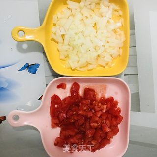 番茄虾仁意面的做法步骤：3