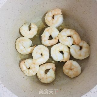 番茄虾仁意面的做法步骤：6