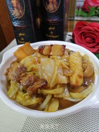 红烧肉炖宽粉白菜的做法步骤：12