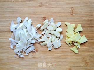 香辣烤鸡翅的做法步骤:2