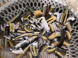 洋葱烧黄鳝的做法步骤:4
