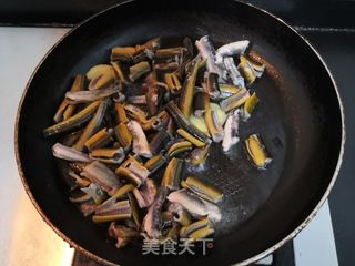 洋葱烧黄鳝的做法步骤:9