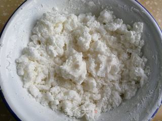 水晶虾肉月饼的做法步骤:2
