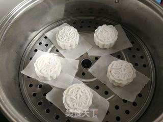 水晶虾肉月饼的做法步骤:11