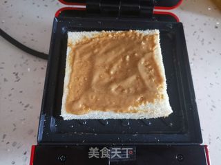 鸡蛋火腿三明治的做法步骤:5