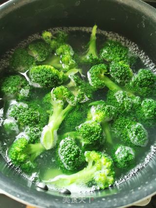 黑椒牛柳烩番茄意粉的做法步骤:9