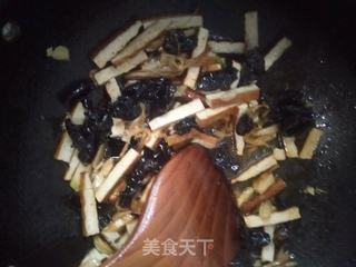 小炒豆干的做法步骤:9