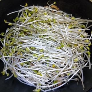 素炒黄豆芽的做法步骤：6