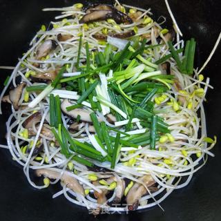 素炒黄豆芽的做法步骤:9