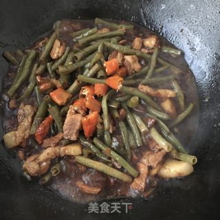 猪肉炖酸豆角的做法步骤：14