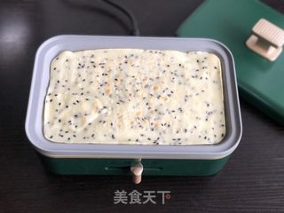 黑芝麻蛋饼的做法步骤：6