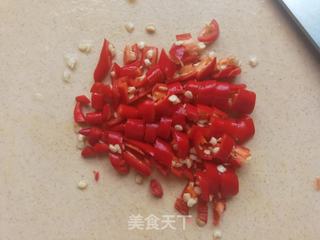 螺丝椒炒扇贝肉的做法步骤:5
