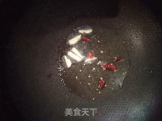 小炒毛抓豆的做法步骤:2