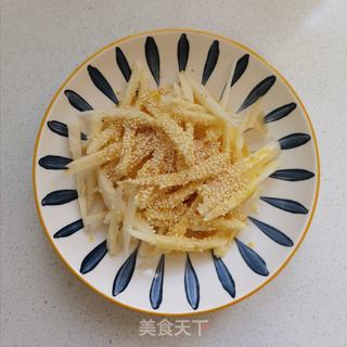 干煸藕丝的做法步骤:4