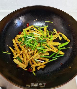 干煸藕丝的做法步骤:11