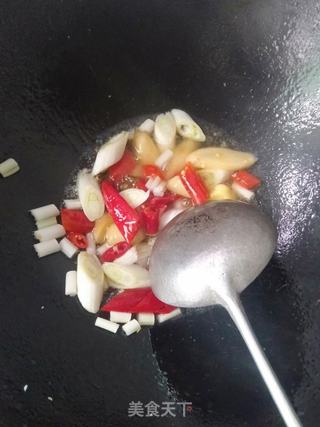 辣炖粉丝鲫鱼的做法步骤:5