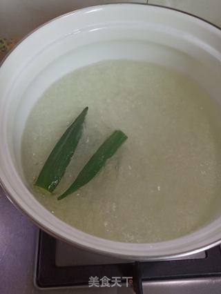 蛏子蒸蛋的做法步骤:6