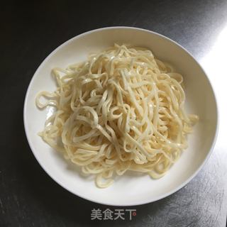 酱油炒面的做法步骤：4