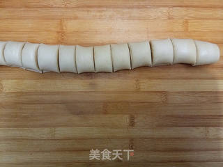 苏式五仁月饼的做法步骤:11