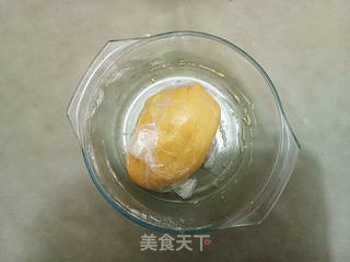 广式莲蓉月饼的做法步骤:5