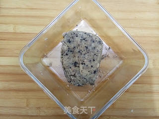 广式莲蓉月饼的做法步骤:7