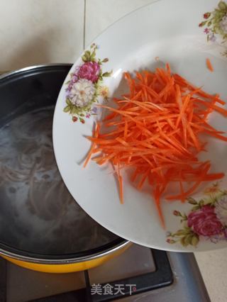 尖椒肉末炸酱荞面的做法步骤:14