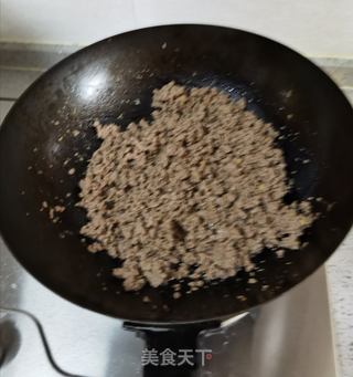 香辣牛肉酱的做法步骤:7