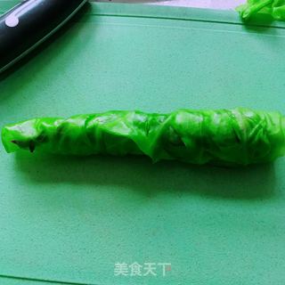 蔬菜翡翠卷的做法步骤：5