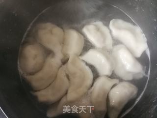 胡萝卜猪肉酸汤水饺的做法步骤:19