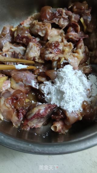 四川辣子鸡的做法步骤:3