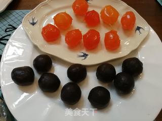 中秋豆沙蛋黄月饼的做法步骤:4